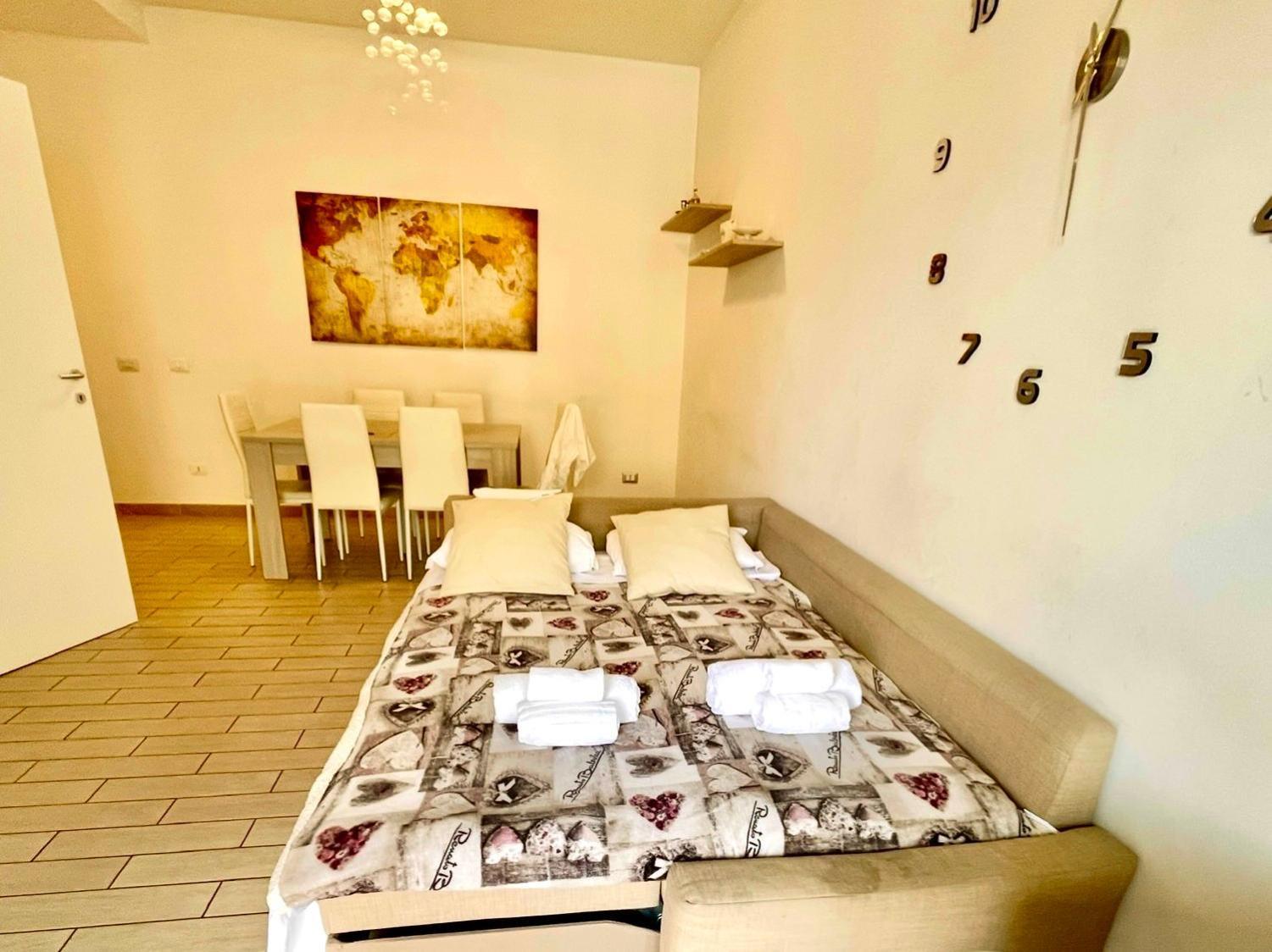 Domus Laterani By Jfm - Comfortable Apartment Big Terrace Colosseo Rom Exterior foto
